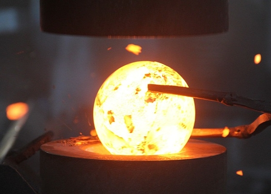 Vervaardiging van staal in mijnen Bergbedrijven Cementencentrales Energiecentrales Chemische industrieën